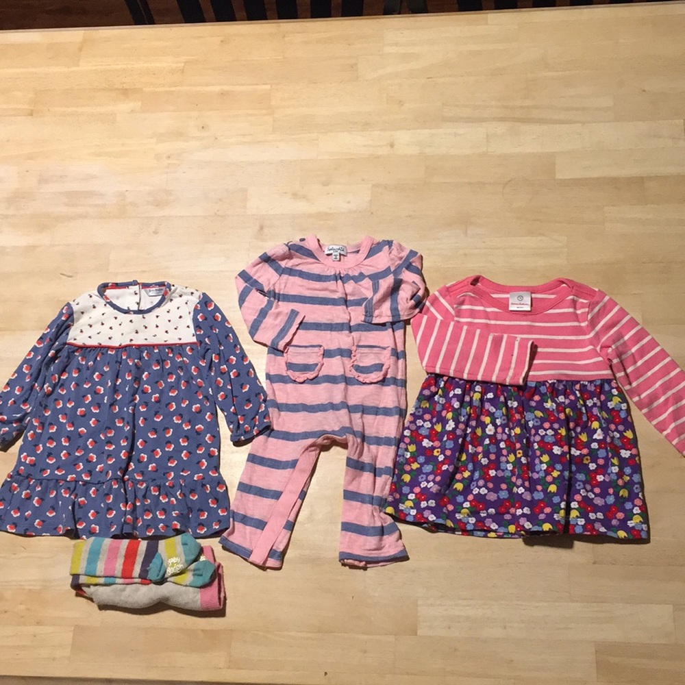 Girls 3-6mo play set